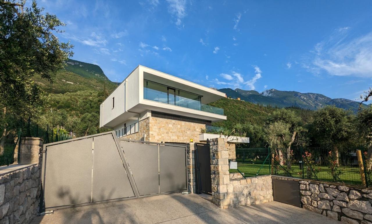 Olivo Luxury Apartments Malcesine Buitenkant foto