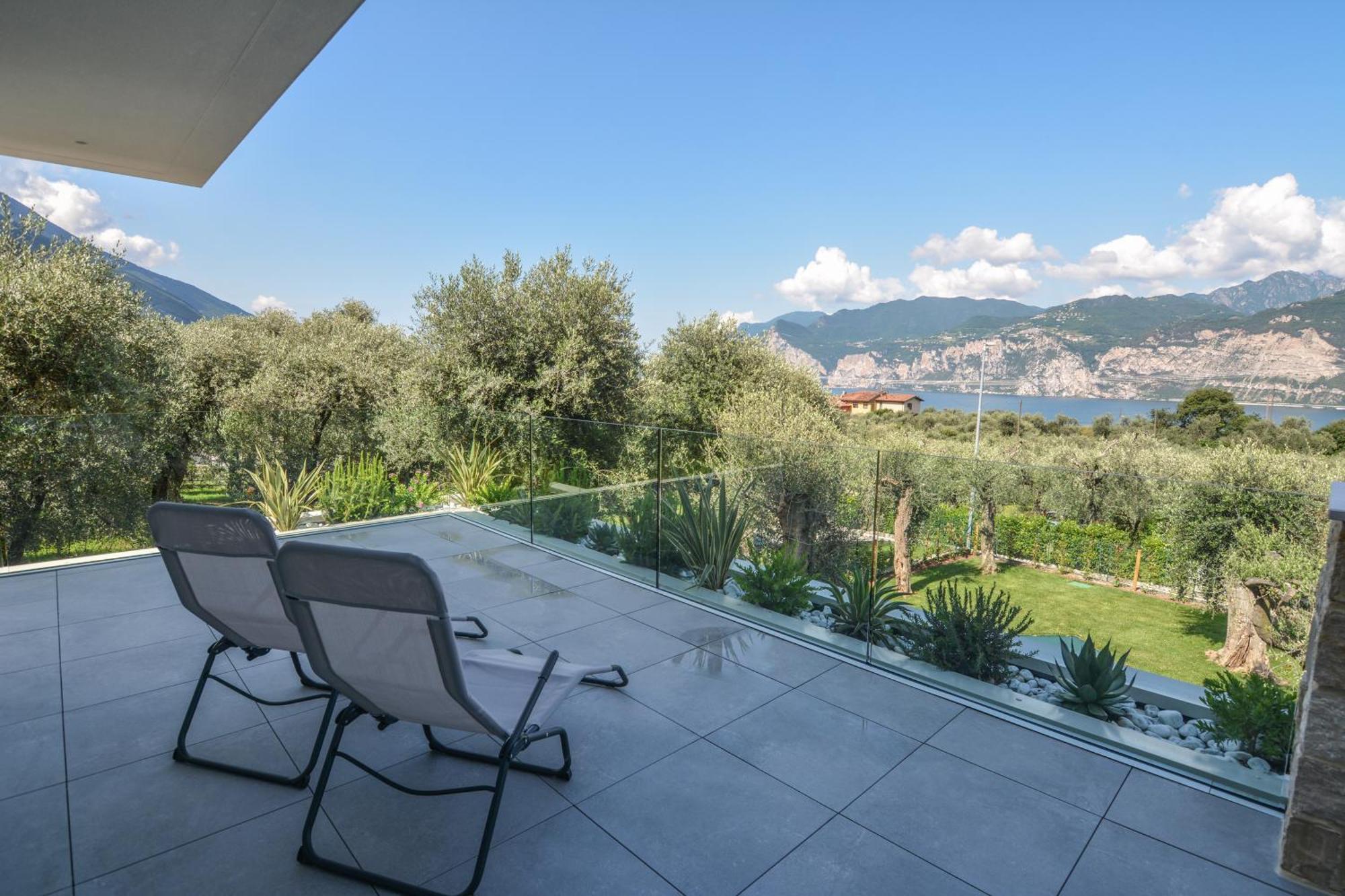 Olivo Luxury Apartments Malcesine Buitenkant foto
